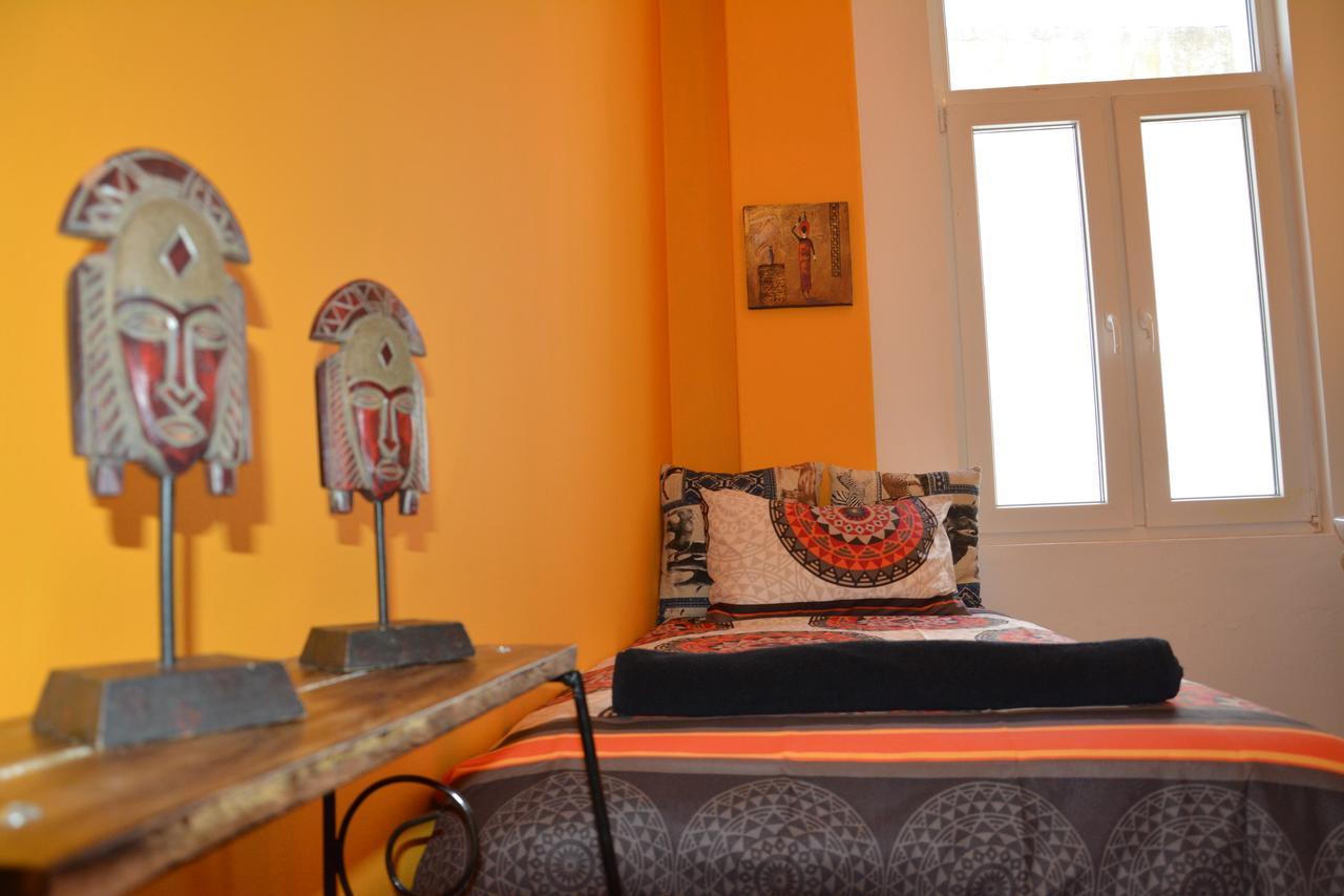 Urban Hive Backpackers Hostel Cape Town Exterior photo