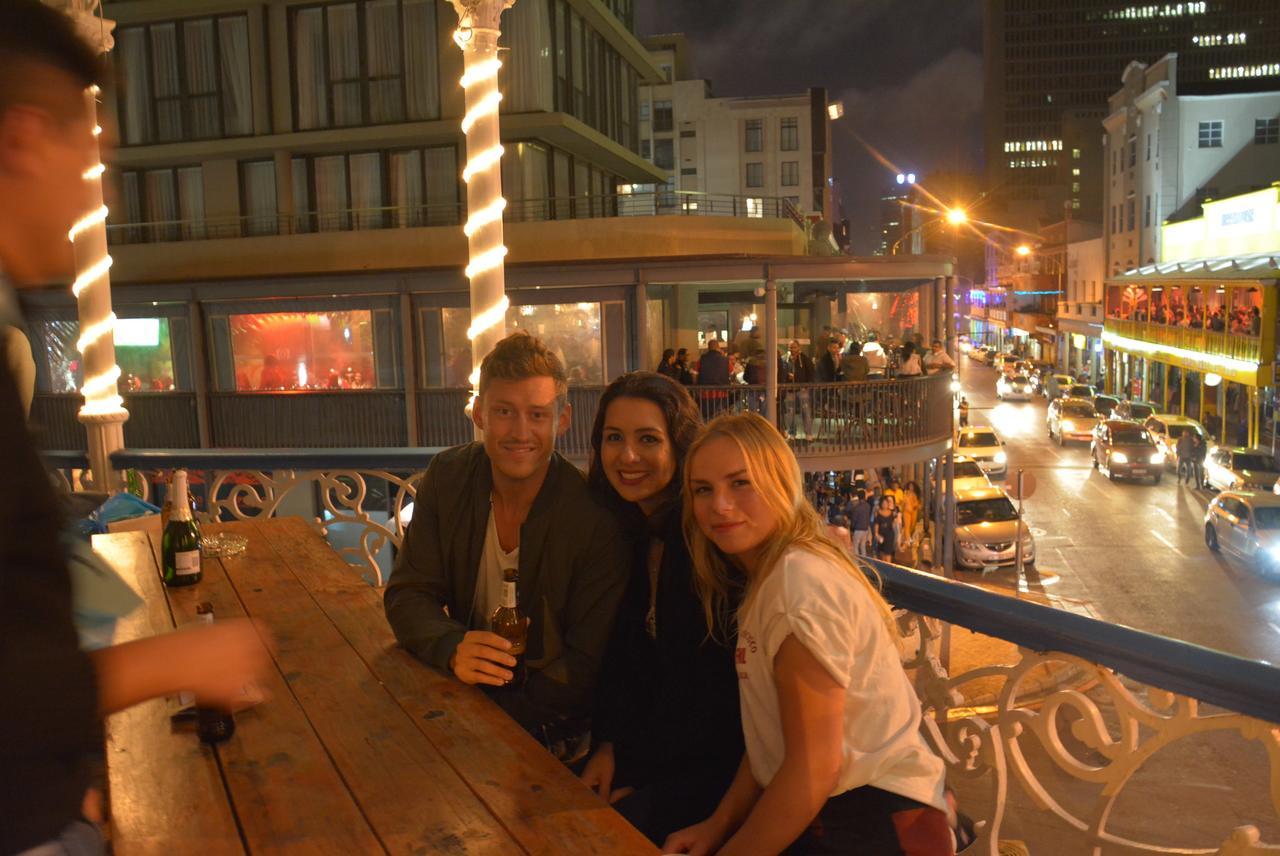 Urban Hive Backpackers Hostel Cape Town Exterior photo