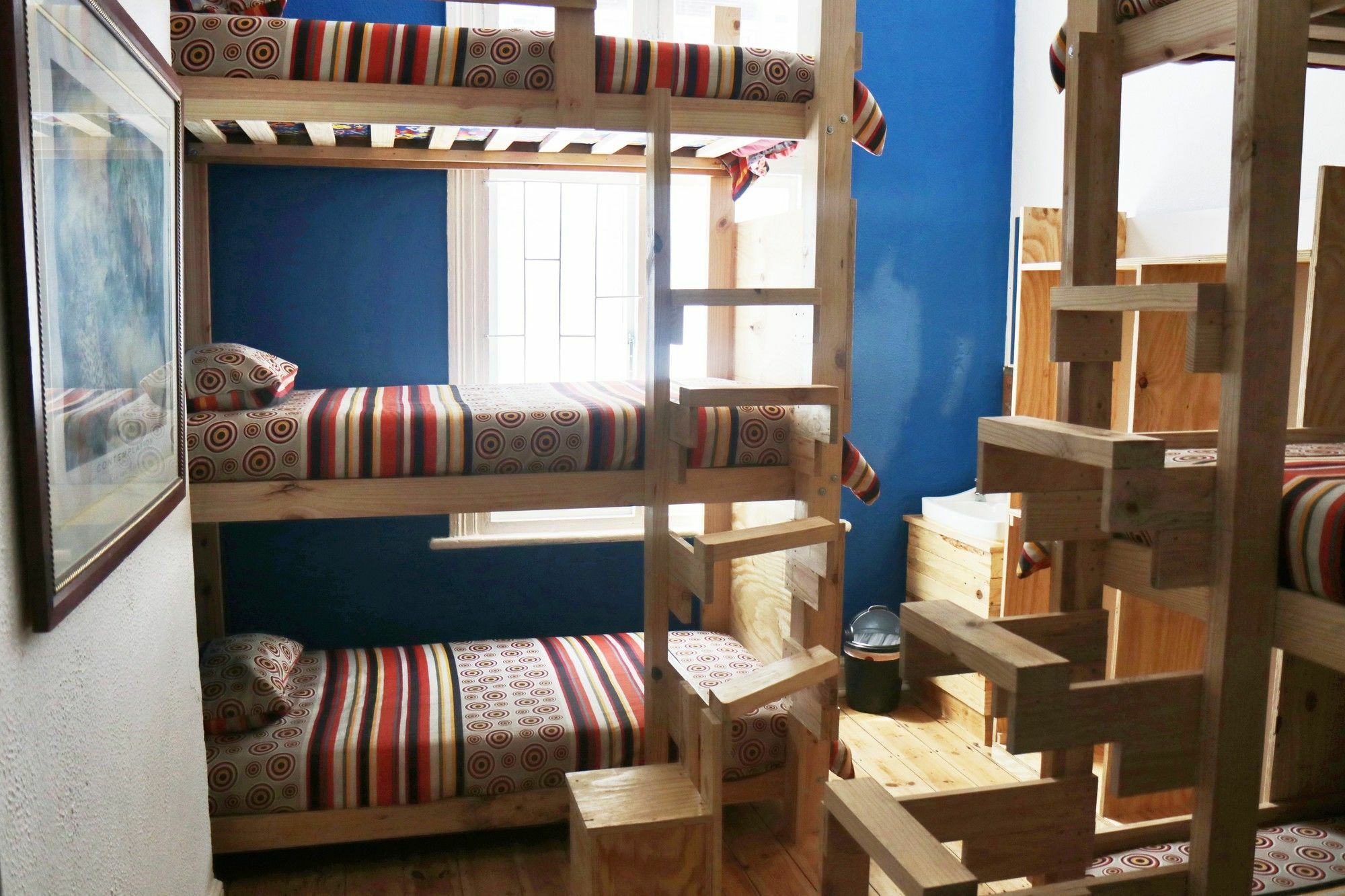 Urban Hive Backpackers Hostel Cape Town Exterior photo